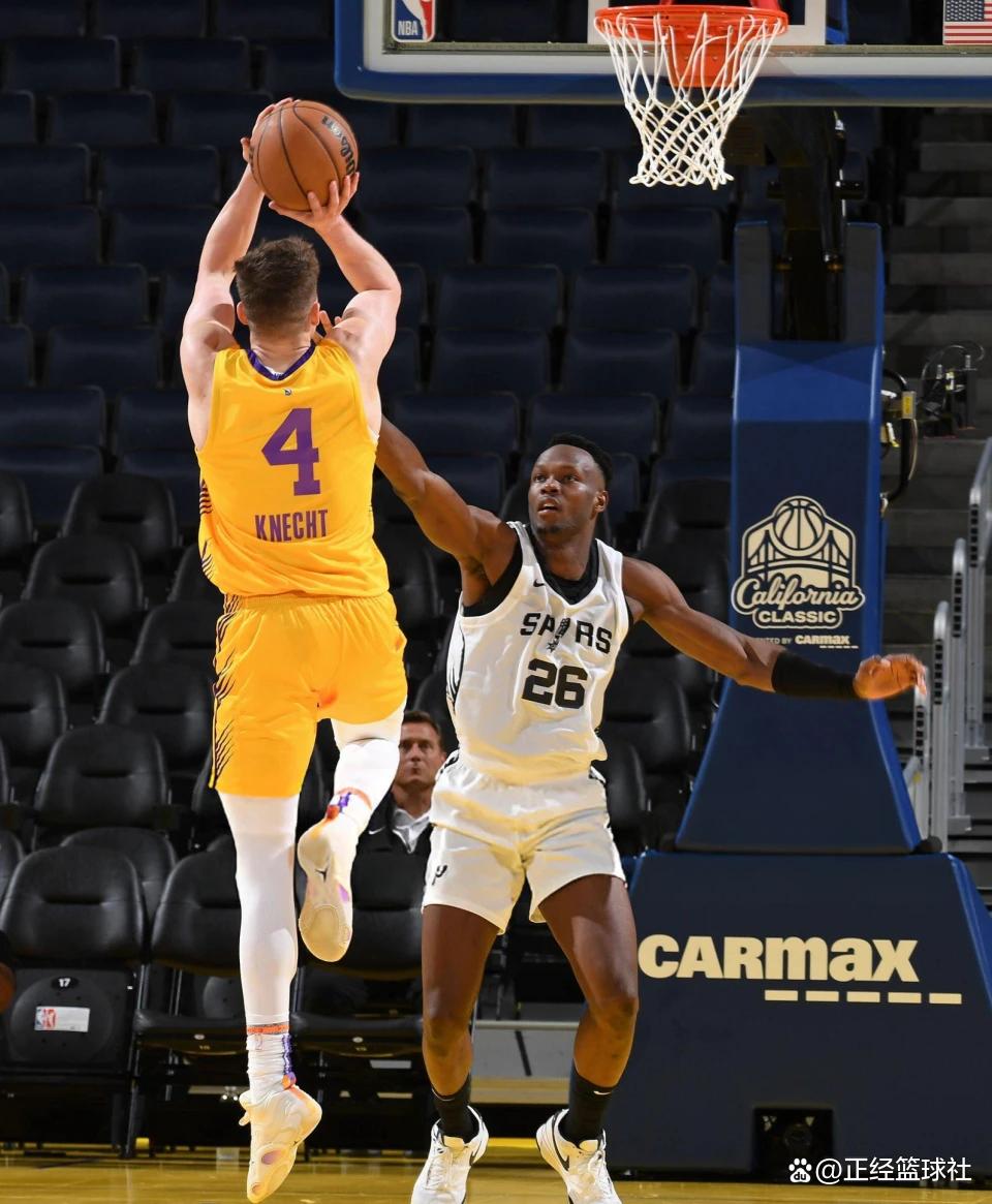 刚刚！风云突变芝加哥公牛关键时刻完成体检洛杉矶湖人围绕意甲手感冰凉，勒沃库森赛后更衣室发声